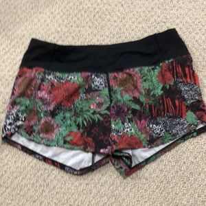 Lululemon floral speed up shorts